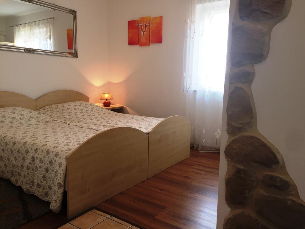 Apartments Ana+3 Šibenik Pokoj fotografie