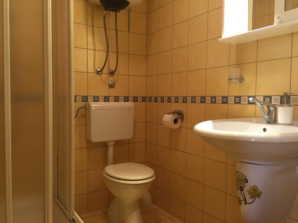 Apartments Ana+3 Šibenik Pokoj fotografie